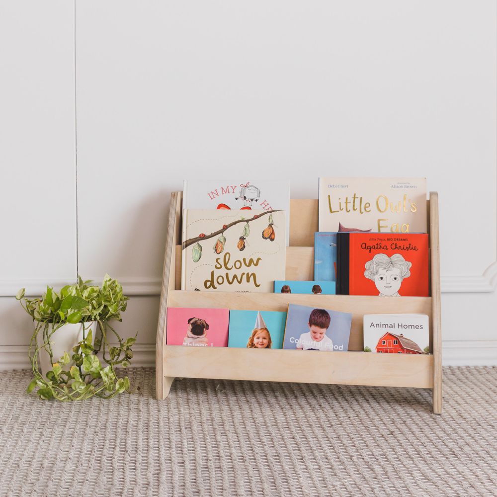 Montessori Bookshelf